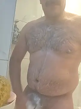 Snapshot of CloudyMuscleBeefy chatting on 03/01/26, 05:13 CloudyMuscleBeefy online show from 03/01/26, 05:13