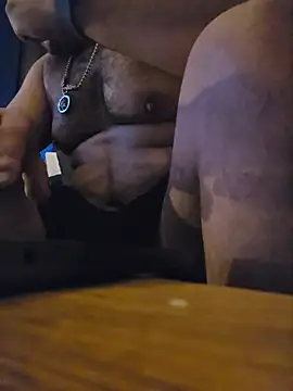 Snapshot of CloudyMuscleBeefy chatting on 01/13/26, 08:02 CloudyMuscleBeefy online show from 01/13/26, 08:02