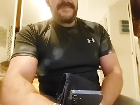 CloudyMuscleBeefy online show from 10/26/25, 04:51