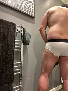 Snapshot of CloudyMuscleBeefy chatting on 03/30/26, 07:26 CloudyMuscleBeefy online show from 03/30/26, 07:26