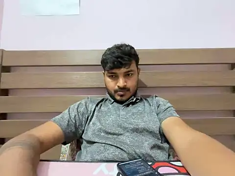 midnight 24 online show from 11/11/25, 04:57