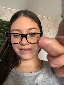 Snapshot of kate_rabittsex chatting on 03/03/25, 01:12 kate rabittsex online show from 03/03/25, 01:12