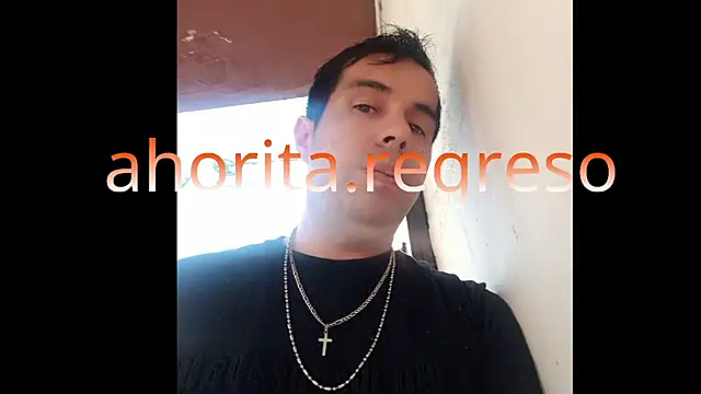 Snapshot of Gc-g chatting on 10/18/25, 03:41 Gc-g online show from 10/18/25, 03:41