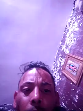 ConfidedAward online show from 04/05/26, 10:44