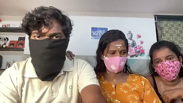 Snapshot of Tamil_india_couples_ chatting on 06/18/26, 04:34 Tamil india couples online show from 06/18/26, 04:34