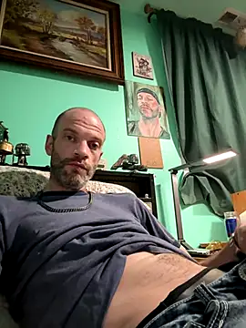 Snapshot of Tentoes4bros chatting on 11/13/25, 11:52 Tentoes4bros online show from 11/13/25, 11:52