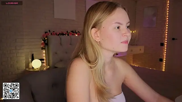 FlowersLover online show from 09/11/25, 05:46