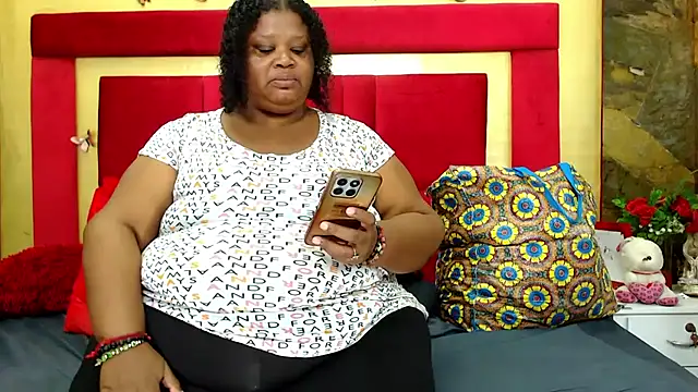 Exoticbigmandy online show from 06/25/26, 02:22