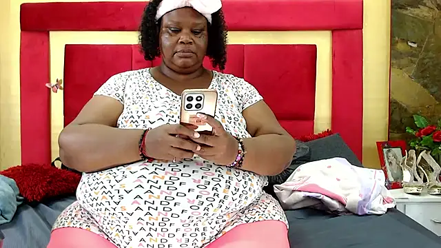 Exoticbigmandy online show from 11/08/25, 04:32