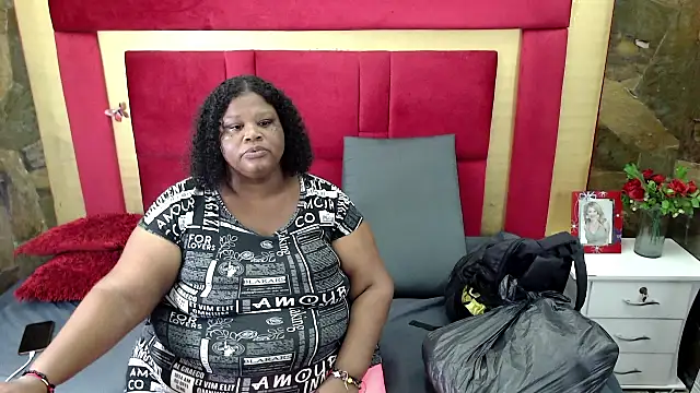 Exoticbigmandy online show from 10/16/25, 08:50