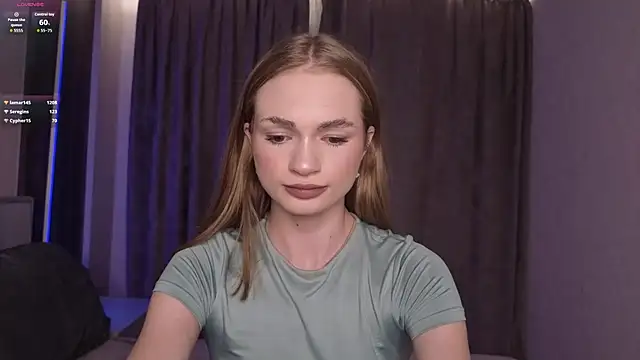 Snapshot of Pussyya777 chatting on 10/28/25, 12:37 Pussyya777 online show from 10/28/25, 12:37