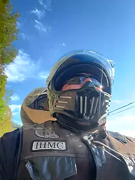 weready79 online show from 09/26/25, 09:21