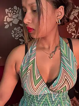 Scarlett 1819 online show from 01/31/26, 08:18