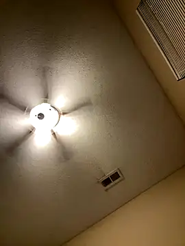 Snapshot of El_matatan_XD123 chatting on 09/09/25, 05:50 El matatan XD123 online show from 09/09/25, 05:50