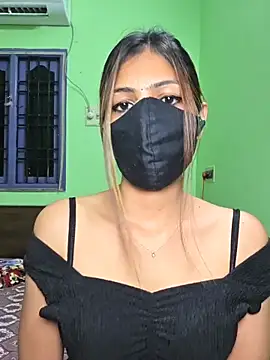 Isha Sax online show from 04/07/26, 07:04