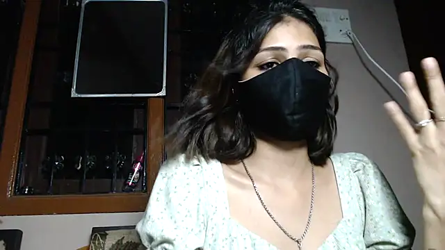 Isha Sax online show from 10/09/25, 08:31