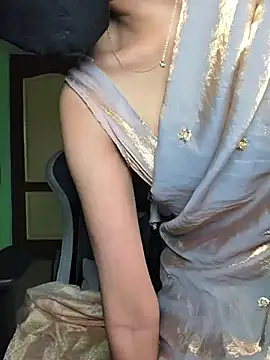 Snapshot of Isha_Sax chatting on 06/20/26, 03:44 Isha Sax online show from 06/20/26, 03:44