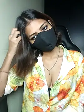 Isha Sax online show from 09/26/25, 07:48