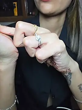 Isha Sax online show from 03/20/26, 06:42