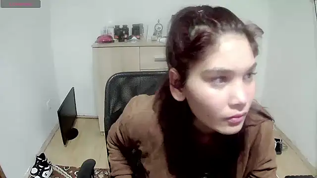 MalloryMyers online show from 09/28/25, 05:53