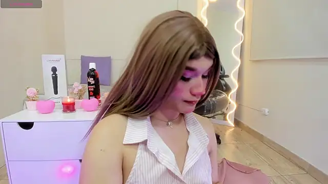 ocean tay online show from 10/28/25, 12:15