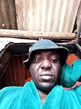 Snapshot of paptsimo chatting on 12/22/25, 04:45 paptsimo online show from 12/22/25, 04:45