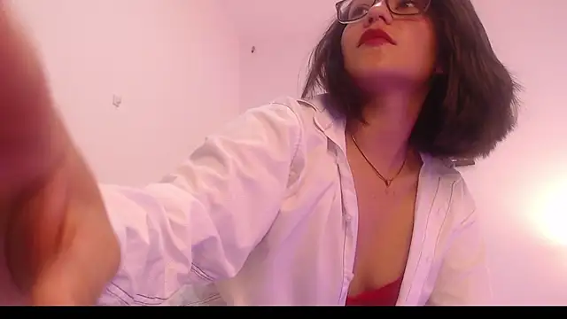 renataj online show from 10/02/25, 01:47