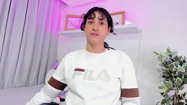 niia7 online show from 03/31/26, 07:38