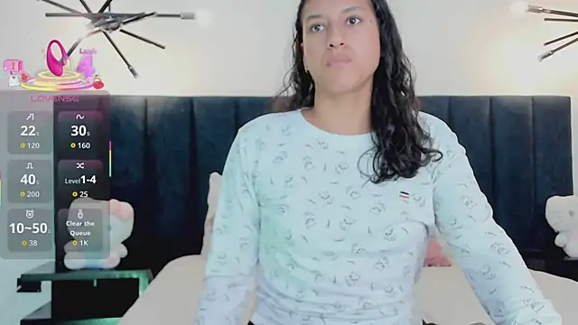 Snapshot of niia7 chatting on 10/03/25, 07:37 niia7 online show from 10/03/25, 07:37