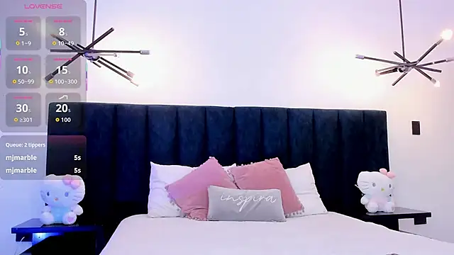 Snapshot of niia7 chatting on 10/22/25, 07:46 niia7 online show from 10/22/25, 07:46