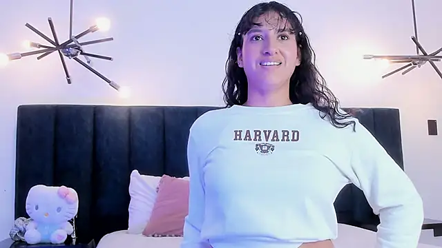 Snapshot of niia7 chatting on 12/19/25, 03:10 niia7 online show from 12/19/25, 03:10