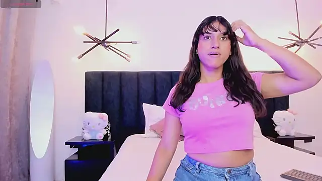 Snapshot of niia7 chatting on 11/05/25, 07:28 niia7 online show from 11/05/25, 07:28