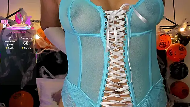 Snapshot of niia7 chatting on 10/31/25, 06:26 niia7 online show from 10/31/25, 06:26