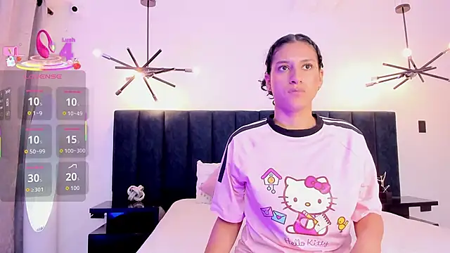 Snapshot of niia7 chatting on 10/04/25, 07:37 niia7 online show from 10/04/25, 07:37