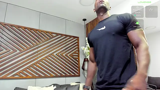 Snapshot of MarcusBlack_ chatting on 11/18/25, 11:35 MarcusBlack online show from 11/18/25, 11:35