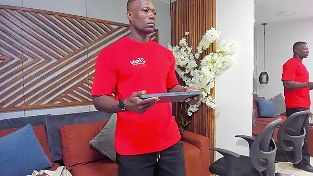 MarcusBlack  online show from 04/06/26, 11:44