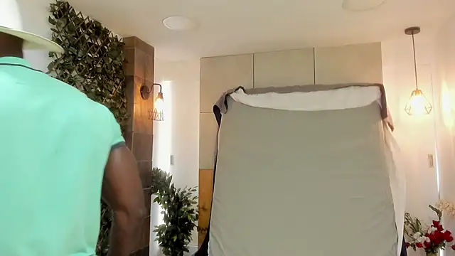 Snapshot of MarcusBlack_ chatting on 10/01/25, 11:47 MarcusBlack online show from 10/01/25, 11:47