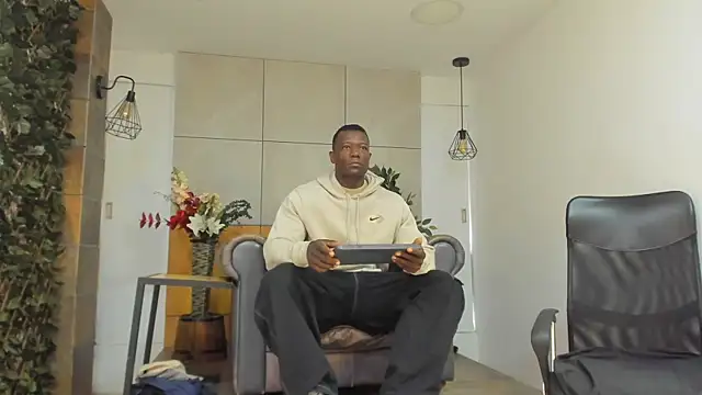 Snapshot of MarcusBlack_ chatting on 08/03/26, 11:38 MarcusBlack online show from 08/03/26, 11:38