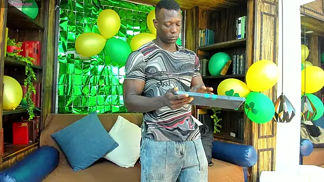 MarcusBlack  online show from 03/19/26, 11:43