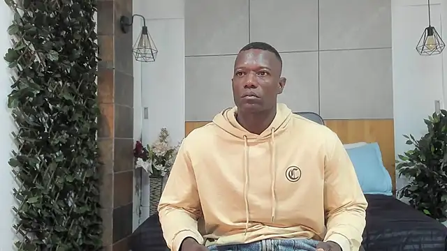 Snapshot of MarcusBlack_ chatting on 05/08/26, 12:20 MarcusBlack online show from 05/08/26, 12:20