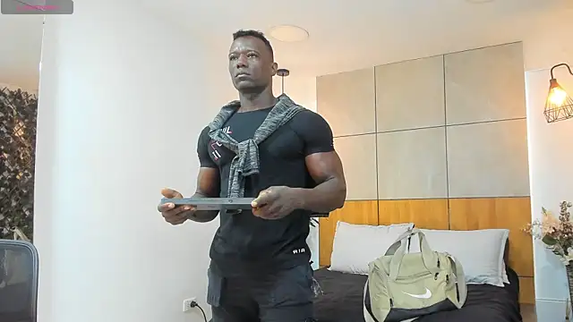 MarcusBlack  online show from 01/12/26, 01:07