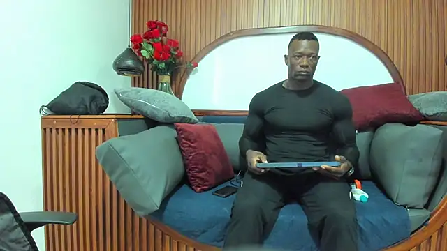 Snapshot of MarcusBlack_ chatting on 11/21/25, 11:53 MarcusBlack online show from 11/21/25, 11:53