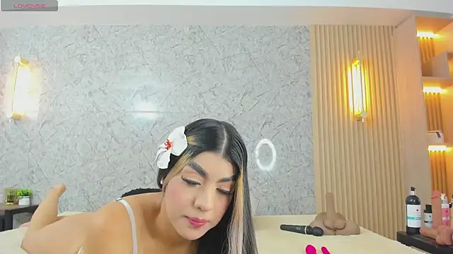 Antonella west online show from 04/08/26, 10:11