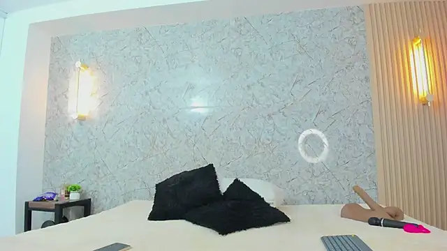 Antonella west online show from 03/18/26, 09:26