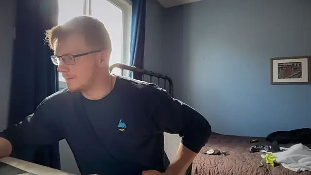 Snapshot of lustylyndon chatting on 05/30/26, 04:45 lustylyndon online show from 05/30/26, 04:45