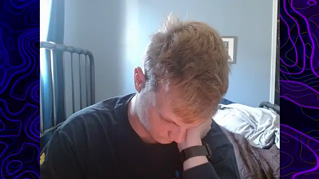 lustylyndon online show from 10/19/25, 10:01