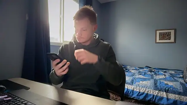 lustylyndon online show from 04/12/26, 07:50