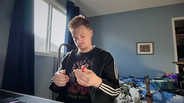 lustylyndon online show from 04/10/26, 03:19