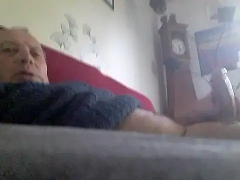 Vince072 online show from 01/19/26, 08:51