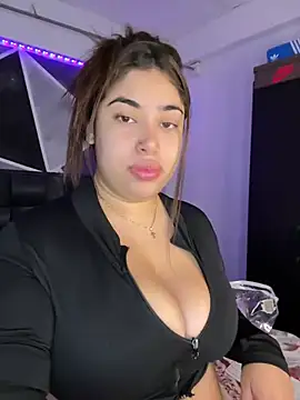 Snapshot of jazminslut chatting on 06/07/26, 01:22 jazminslut online show from 06/07/26, 01:22